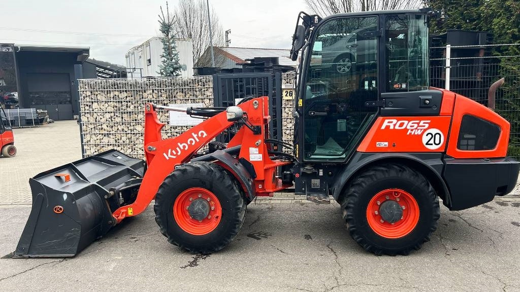 Kubota R 065, Radlader, hydr. Schnellwechsler, Schaufel - Wheel loader: picture 5 Kubota R 065, Radlader, hydr. Schnellwechsler, Schaufel - Wheel loader: picture 5