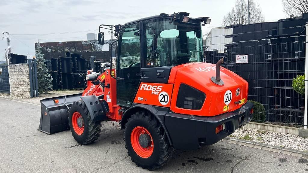 Kubota R 065, Radlader, hydr. Schnellwechsler, Schaufel - Wheel loader: picture 2 Kubota R 065, Radlader, hydr. Schnellwechsler, Schaufel - Wheel loader: picture 2