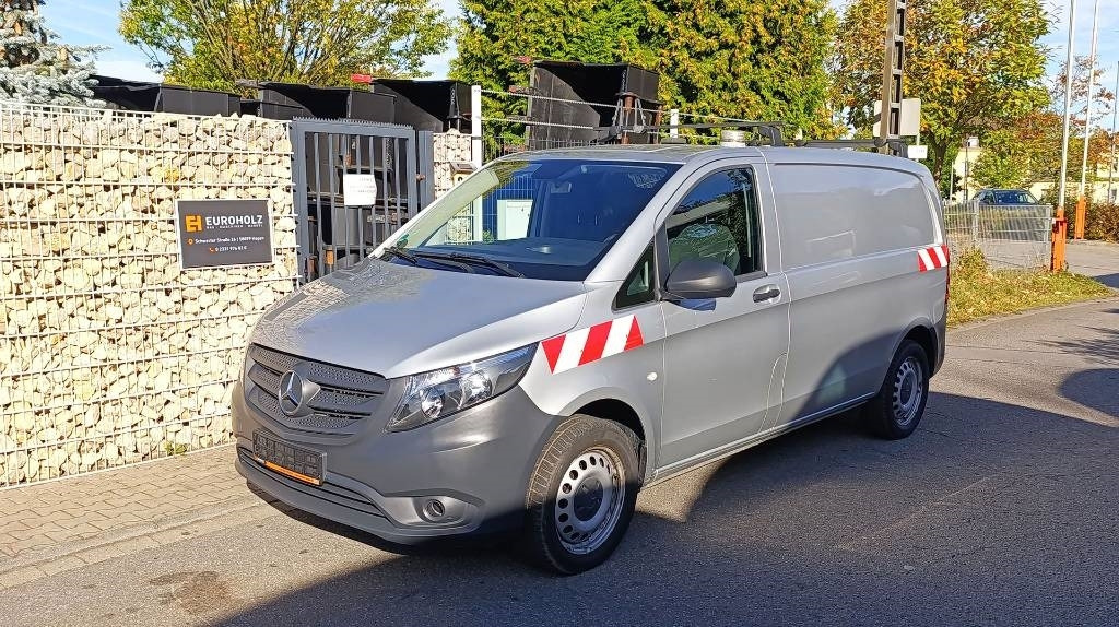 Box van Mercedes-Benz Vito 114 CDI Allrad-Werkstattschränke-Standheizung: picture 21