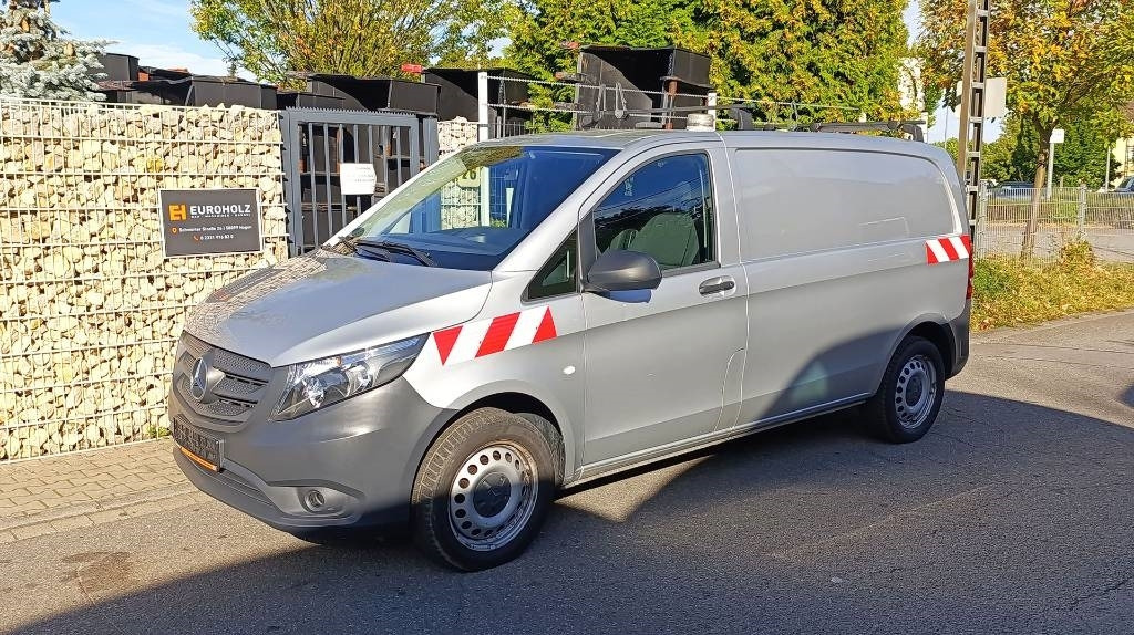 Box van Mercedes-Benz Vito 114 CDI Allrad-Werkstattschränke-Standheizung: picture 22