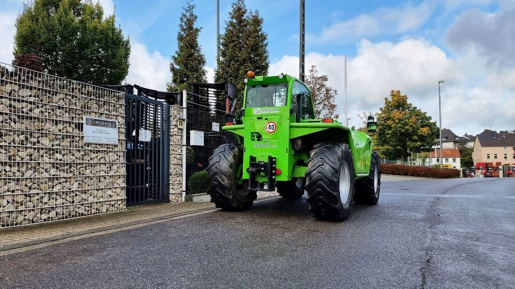 Merlo Radlader P34.7 Turbo 4x4, Allrad, Hubhöhe 7 m - Wheel loader: picture 1 Merlo Radlader P34.7 Turbo 4x4, Allrad, Hubhöhe 7 m - Wheel loader: picture 1