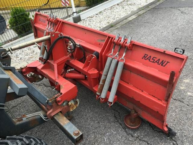 Rasant KT 9045 Kombi Trak Winterdienst Frontlad - Snow removal vehicle: picture 5 Rasant KT 9045 Kombi Trak Winterdienst Frontlad - Snow removal vehicle: picture 5