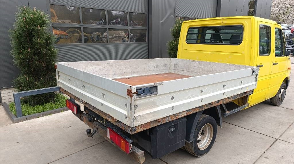 Volkswagen LT 46 Pritschenwagen, Doka, 7 Sitze, Motorschaden - Flatbed van, Combi van: picture 4 Volkswagen LT 46 Pritschenwagen, Doka, 7 Sitze, Motorschaden - Flatbed van, Combi van: picture 4