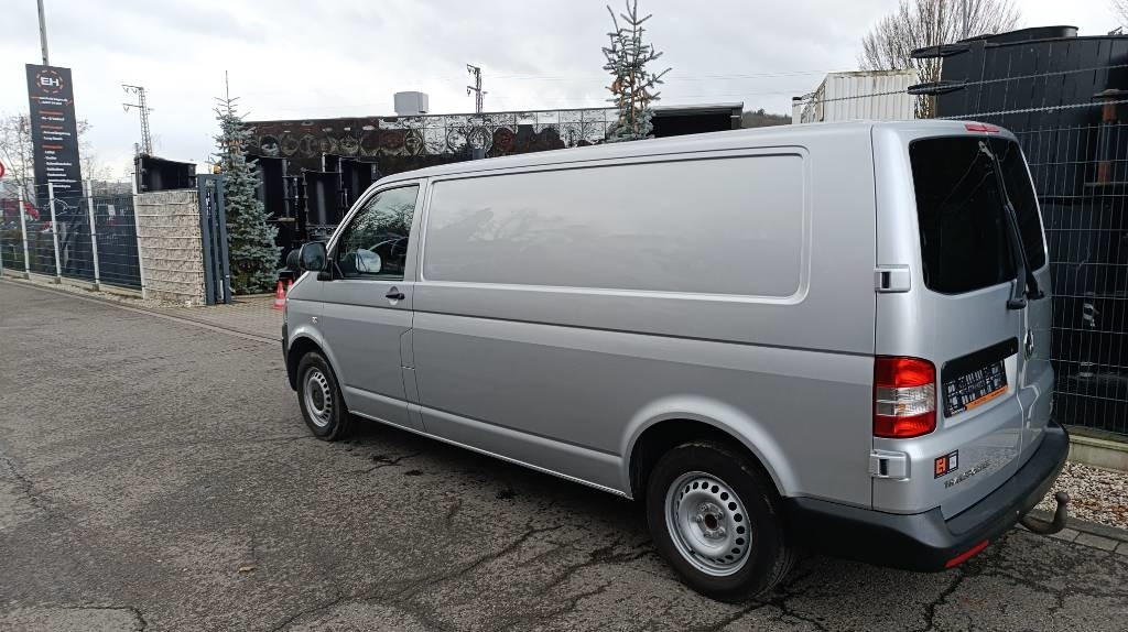 Volkswagen T5 2.0 TDI, Transporter, Kasten, Werkstattschränke - Box van: picture 5 Volkswagen T5 2.0 TDI, Transporter, Kasten, Werkstattschränke - Box van: picture 5