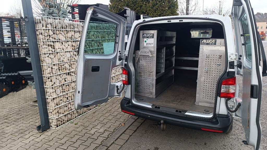 Box van Volkswagen T5 2.0 TDI, Transporter, Kasten, Werkstattschränke: picture 17