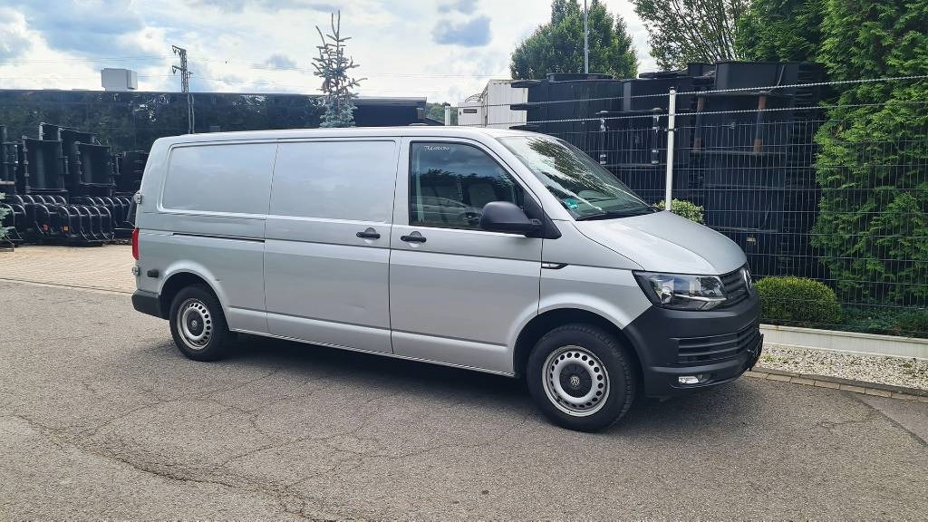 Volkswagen T6 2.0 TDI Kasten- Werkstattwagen, Klima, 3-Sitzer - Small van: picture 3 Volkswagen T6 2.0 TDI Kasten- Werkstattwagen, Klima, 3-Sitzer - Small van: picture 3