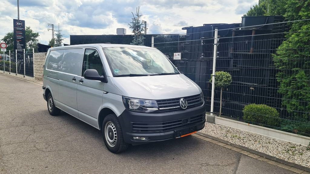 Volkswagen T6 2.0 TDI Kasten- Werkstattwagen, Klima, 3-Sitzer - Small van: picture 4 Volkswagen T6 2.0 TDI Kasten- Werkstattwagen, Klima, 3-Sitzer - Small van: picture 4
