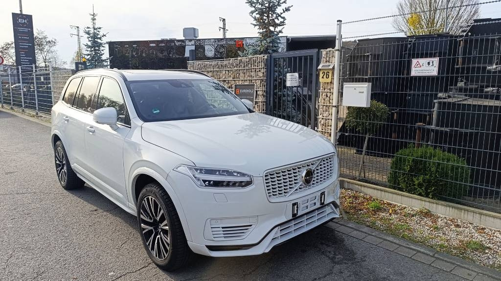 Volvo XC 90 T8 Plug-in-Hybrid, 7 Sitze, Allrad Panorama - Car: picture 1 Volvo XC 90 T8 Plug-in-Hybrid, 7 Sitze, Allrad Panorama - Car: picture 1