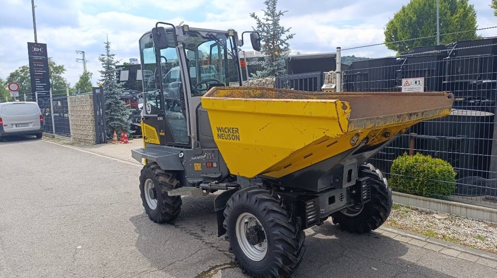 Mini dumper Wacker Neuson DW 40 Raddumper 2 Fahrstufen, Kabinenheizung, 4x4: picture 10 Mini dumper Wacker Neuson DW 40 Raddumper 2 Fahrstufen, Kabinenheizung, 4x4: picture 10