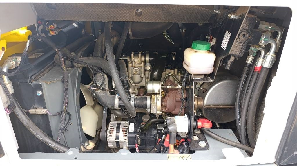 Mini dumper Wacker Neuson DW 40 Raddumper 2 Fahrstufen, Kabinenheizung, 4x4: picture 16 Mini dumper Wacker Neuson DW 40 Raddumper 2 Fahrstufen, Kabinenheizung, 4x4: picture 16