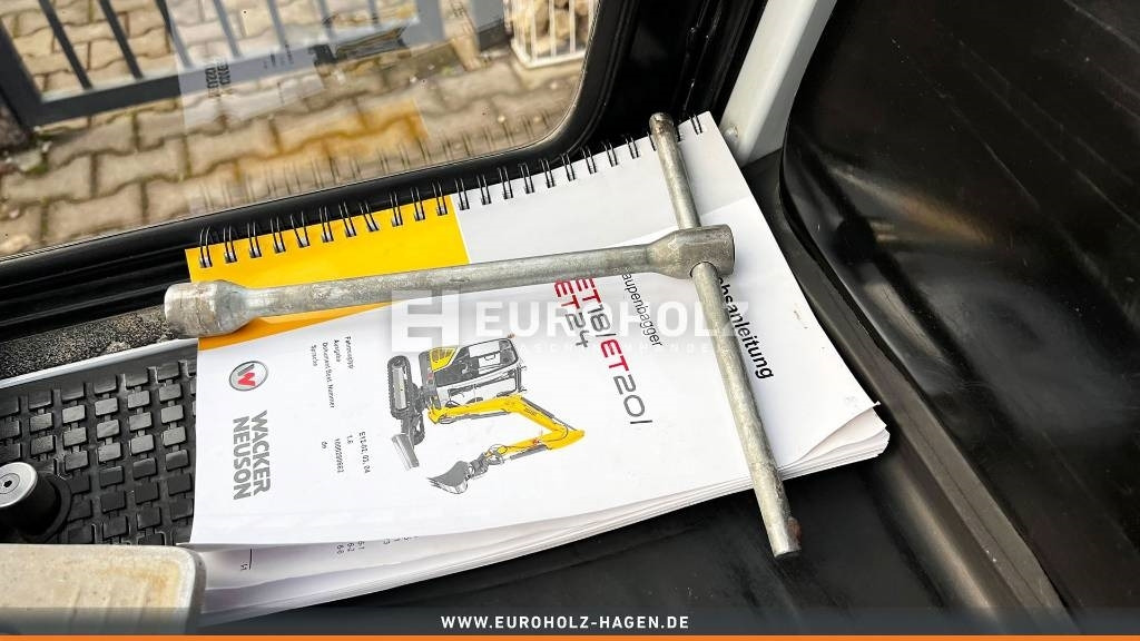 Mini excavator Wacker Neuson Minibagger ET24 VDS, Schnellwechsler MS 03: picture 6