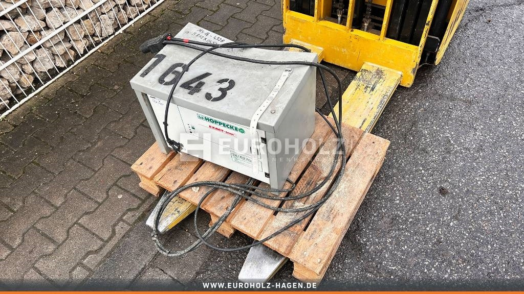 Electric forklift Yale Gabelstapler MS16 4328, elektro, Triplex, 4300 mm: picture 11 Electric forklift Yale Gabelstapler MS16 4328, elektro, Triplex, 4300 mm: picture 11