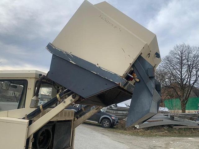 Road sweeper Amros 1250 Kehrmaschine: picture 10 Road sweeper Amros 1250 Kehrmaschine: picture 10