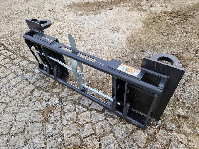 Big John Deere / Matbro Adapter mit Euro Aufnahme - Attachment: picture 2 Big John Deere / Matbro Adapter mit Euro Aufnahme - Attachment: picture 2
