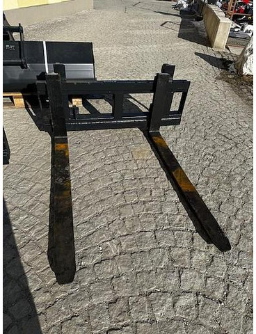 Big Palettengabel 120cm mit Liebherr 506 Aufnahme - Forks for Material handling equipment: picture 2 Big Palettengabel 120cm mit Liebherr 506 Aufnahme - Forks for Material handling equipment: picture 2