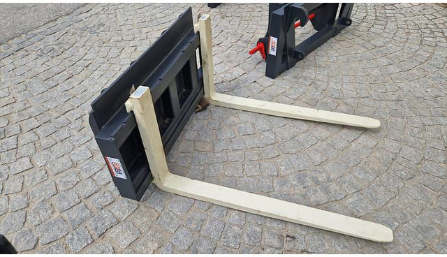Big Palettengabel 2 t mit Bobcat 90 cm Aufnahme - Forks for Material handling equipment: picture 1 Big Palettengabel 2 t mit Bobcat 90 cm Aufnahme - Forks for Material handling equipment: picture 1