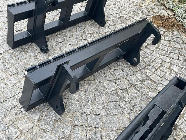 Big Palettengabel 2 t passend zu Volvo L30 Aufnahme - Forks for Material handling equipment: picture 3 Big Palettengabel 2 t passend zu Volvo L30 Aufnahme - Forks for Material handling equipment: picture 3