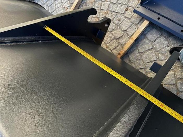 New Bucket Big Volumenschaufel 200 cm mit JCB 520-50 Aufnahme: picture 6 New Bucket Big Volumenschaufel 200 cm mit JCB 520-50 Aufnahme: picture 6