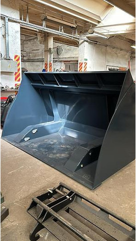 Hochkippschaufel 300 cm mit CAT 908 Aufnahme - Bucket: picture 1 Hochkippschaufel 300 cm mit CAT 908 Aufnahme - Bucket: picture 1