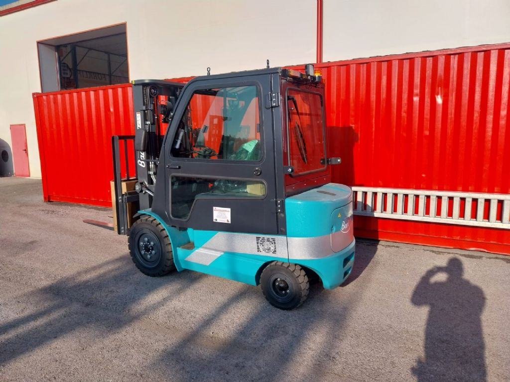 Baoli KBE35 - Electric forklift: picture 4 Baoli KBE35 - Electric forklift: picture 4