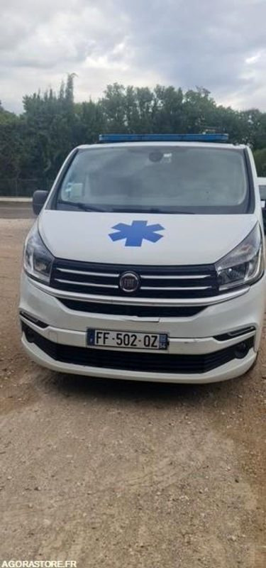AMBULANCE FIAT TALENTO L1H1 120 CV - 2019 - 100 000km - Ambulance: picture 5 AMBULANCE FIAT TALENTO L1H1 120 CV - 2019 - 100 000km - Ambulance: picture 5