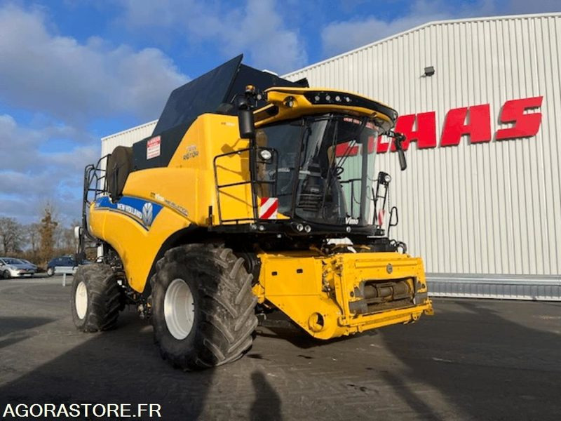 MOISSONNEUSE BATTEUSE NEW HOLLAND CR 9.80 - 2019 / 2523 HEURES - Agricultural machinery: picture 3 MOISSONNEUSE BATTEUSE NEW HOLLAND CR 9.80 - 2019 / 2523 HEURES - Agricultural machinery: picture 3