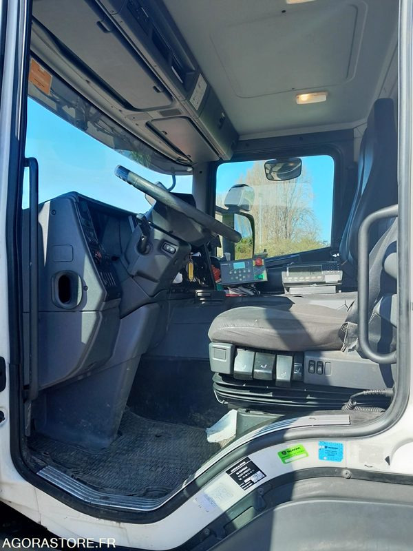 BOM DI 26T SCANIA GO (5614-VPIDF-66ICAM571X) - Garbage truck: picture 2 BOM DI 26T SCANIA GO (5614-VPIDF-66ICAM571X) - Garbage truck: picture 2
