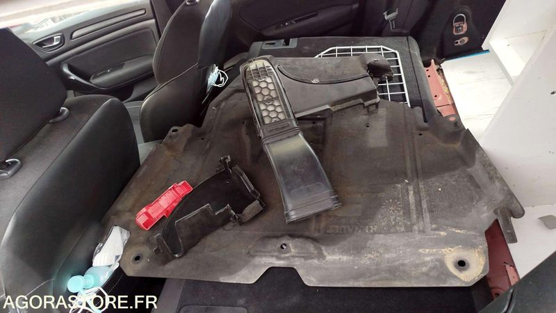 BREAK Renault Mégane - 2019 - FK785LQ - Station wagon: picture 4 BREAK Renault Mégane - 2019 - FK785LQ - Station wagon: picture 4