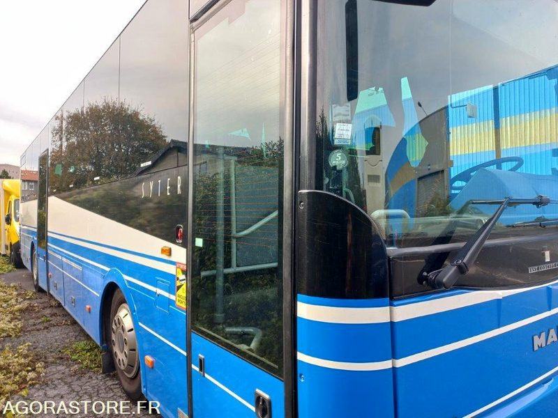 CAR MAN SYTER 919-AMP-51 - School bus: picture 3 CAR MAN SYTER 919-AMP-51 - School bus: picture 3