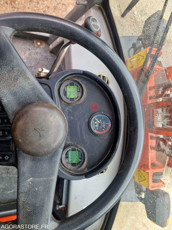 CHARGEUSE SUR PNEUS EVERUN ER08 EASY DIESEL 24CV - 2017 - 580 heures - Loader: picture 5 CHARGEUSE SUR PNEUS EVERUN ER08 EASY DIESEL 24CV - 2017 - 580 heures - Loader: picture 5