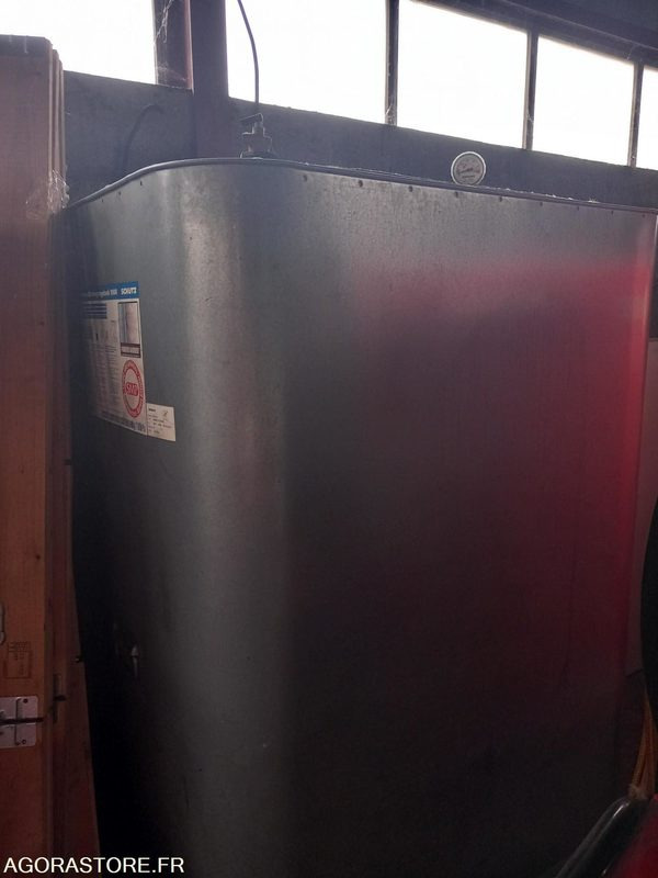 CHAUFFAGE AIR CHAUD FIOUL N° SERIE 53700548 - 2017 - Tool/ Equipment: picture 2 CHAUFFAGE AIR CHAUD FIOUL N° SERIE 53700548 - 2017 - Tool/ Equipment: picture 2