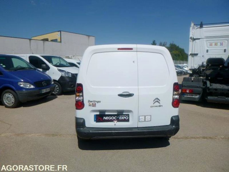CITROEN BERLINGO UTILITAIRE BOITE AUTO - Small van: picture 5 CITROEN BERLINGO UTILITAIRE BOITE AUTO - Small van: picture 5