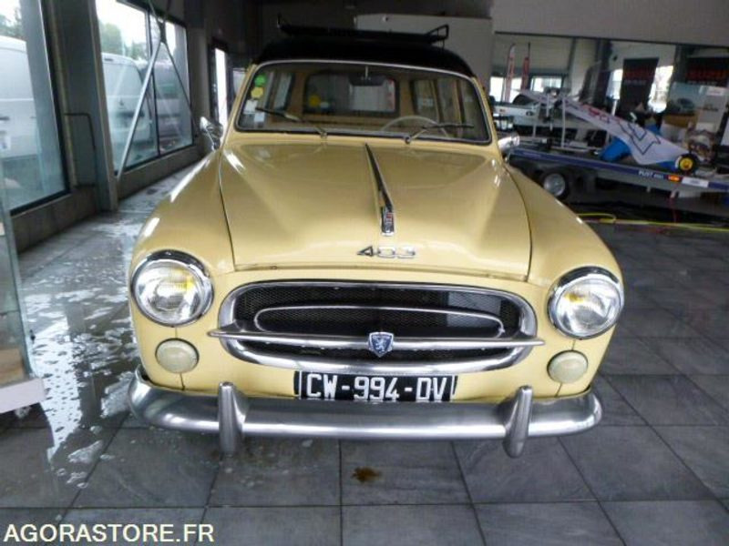 COLLECTION - PEUGEOT BREAK - 1956 - 53000km - Car: picture 5 COLLECTION - PEUGEOT BREAK - 1956 - 53000km - Car: picture 5