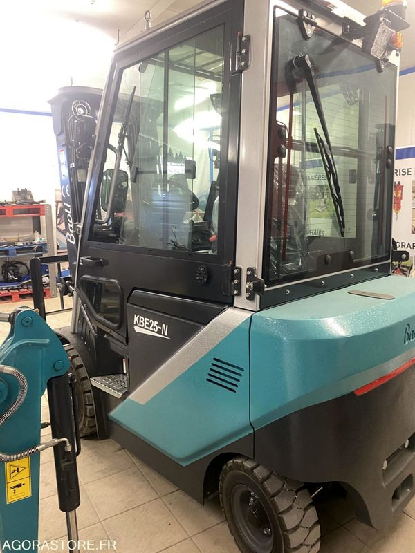 Chariot élévateur BAOLI KBE25N 2T5 ELECTRIQUE CABINE - Electric forklift: picture 2 Chariot élévateur BAOLI KBE25N 2T5 ELECTRIQUE CABINE - Electric forklift: picture 2
