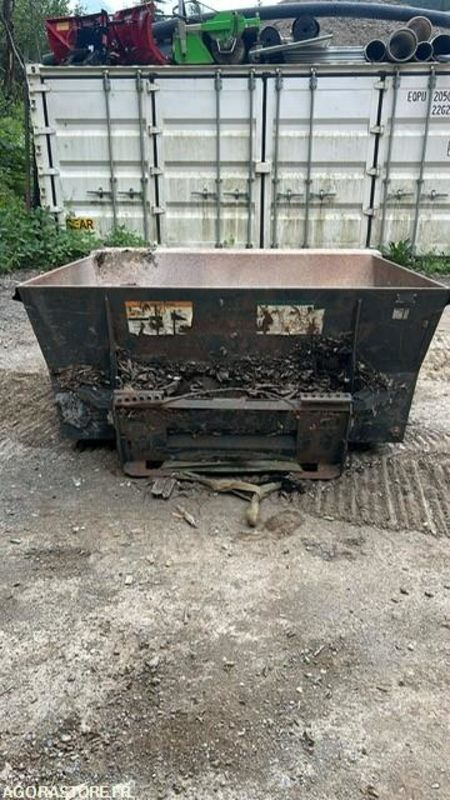 DUMPER POUR BOBCAT (DUMPING HOPPER) 2000 L - Mini dumper: picture 4 DUMPER POUR BOBCAT (DUMPING HOPPER) 2000 L - Mini dumper: picture 4
