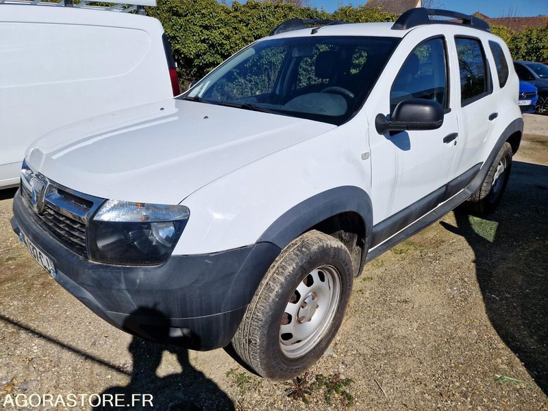 Dacia Duster - BK137CJ - 187938km - 2011 - SUV: picture 1 Dacia Duster - BK137CJ - 187938km - 2011 - SUV: picture 1