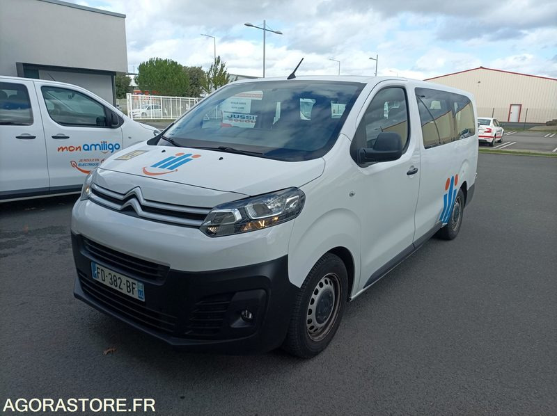 FD-382-BF - Roulant - CITROEN JUMPY SPACE TOURER - VP - 213 470 Kms - Minibus, Passenger van: picture 2 FD-382-BF - Roulant - CITROEN JUMPY SPACE TOURER - VP - 213 470 Kms - Minibus, Passenger van: picture 2