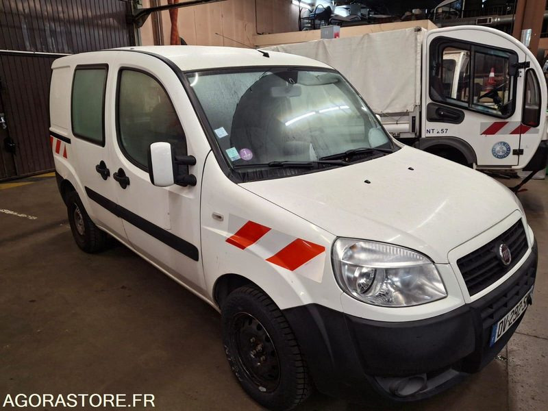 FIAT DOBLO CARGO - Small van: picture 1 FIAT DOBLO CARGO - Small van: picture 1