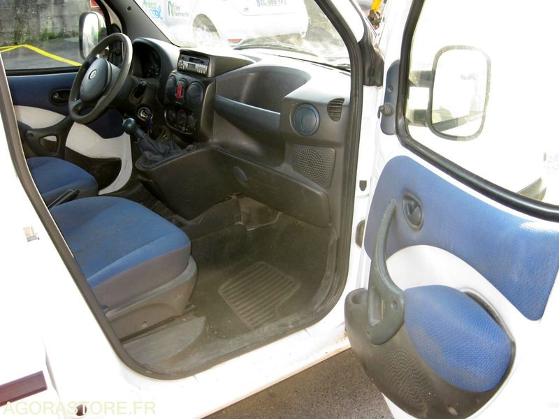FIAT DOBLO - Small van: picture 5 FIAT DOBLO - Small van: picture 5