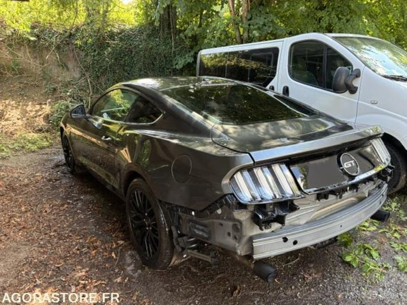 FORD MUSTANG FASTBACK 5.0 V8 - Car: picture 3 FORD MUSTANG FASTBACK 5.0 V8 - Car: picture 3