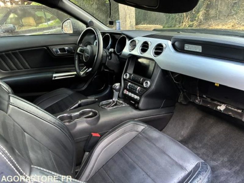 Car FORD MUSTANG FASTBACK 5.0 V8: picture 6