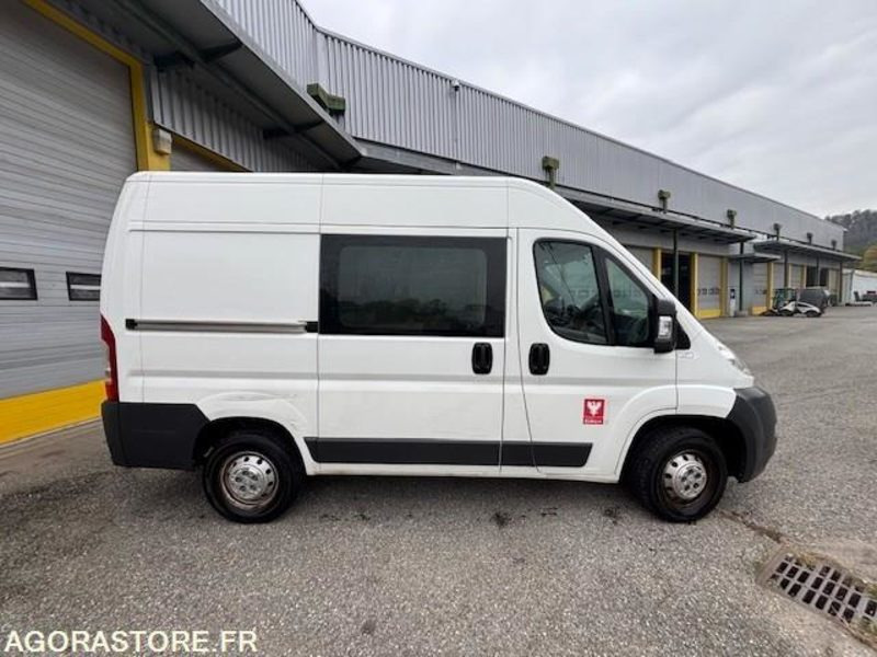 FOURGON CITROEN JUMPER FT30 de 2010 76305kms - Panel van: picture 5 FOURGON CITROEN JUMPER FT30 de 2010 76305kms - Panel van: picture 5