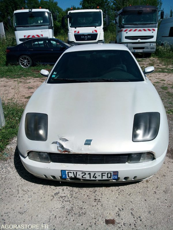 Fiat coupée 2.0L 20V - Car: picture 1 Fiat coupée 2.0L 20V - Car: picture 1
