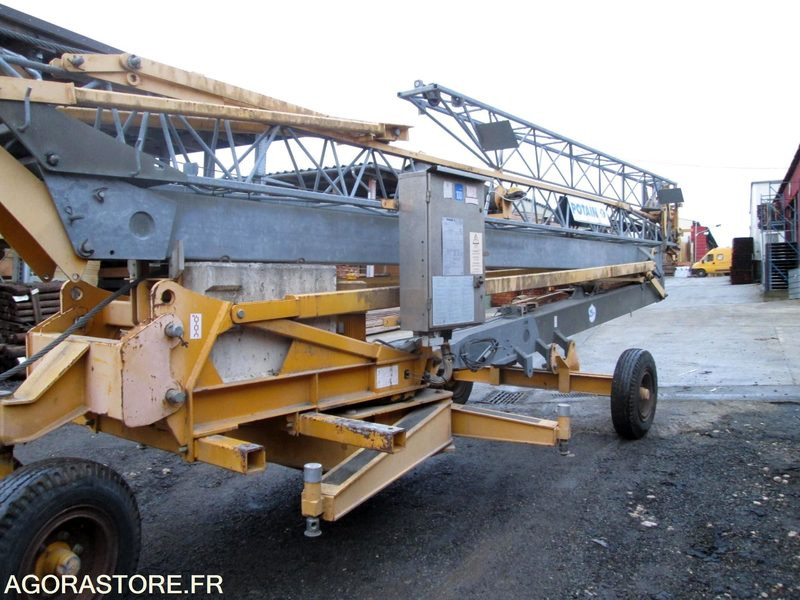 GRUE - POTAIN HD 10 A - TRES BON ETAT - Garden equipment: picture 1 GRUE - POTAIN HD 10 A - TRES BON ETAT - Garden equipment: picture 1