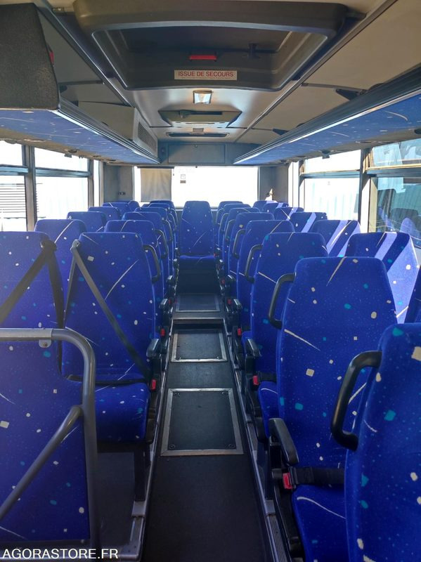 IVECO BUS AXER 12.80m N°073226 - School bus: picture 3 IVECO BUS AXER 12.80m N°073226 - School bus: picture 3