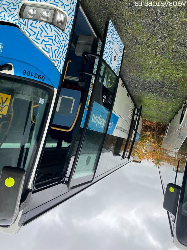 IVECO BUS CROSSWAY N°093106 - School bus: picture 2 IVECO BUS CROSSWAY N°093106 - School bus: picture 2