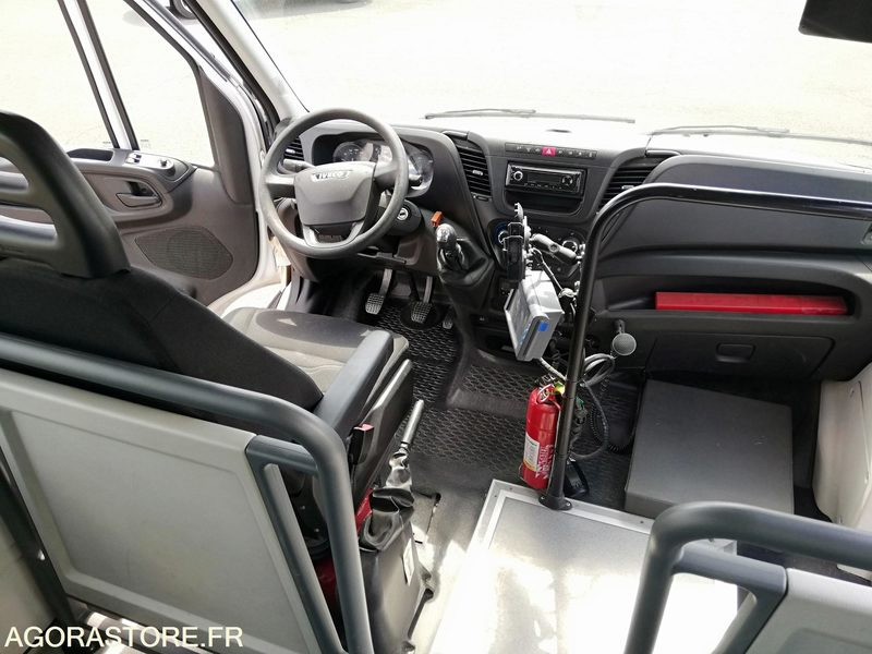 Iveco Daily Line - Minibus, Passenger van: picture 5 Iveco Daily Line - Minibus, Passenger van: picture 5