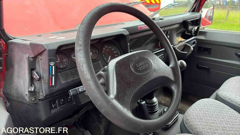 LAND ROVER DÉFENDER 110 - 67 933 Kms - 1999 - 8419 WM 74 - SUV: picture 5 LAND ROVER DÉFENDER 110 - 67 933 Kms - 1999 - 8419 WM 74 - SUV: picture 5
