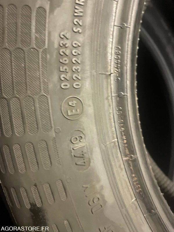LOT DE 168 PNEUS ETE CONTINENTAL ECO CONTACT 5 205/55R16 91H DOT 2019 - Tire: picture 3 LOT DE 168 PNEUS ETE CONTINENTAL ECO CONTACT 5 205/55R16 91H DOT 2019 - Tire: picture 3
