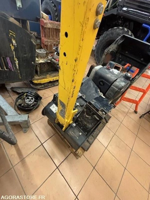 LOT DE 2 PLAQUES BOMAG BPR 60/65D/E ET BPR45/55D 2019 ET 2022 - Vibratory plate: picture 2 LOT DE 2 PLAQUES BOMAG BPR 60/65D/E ET BPR45/55D 2019 ET 2022 - Vibratory plate: picture 2